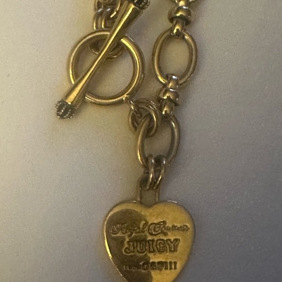 Juicy Couture Gold Heart Charm necklace - Picture 4 of 4